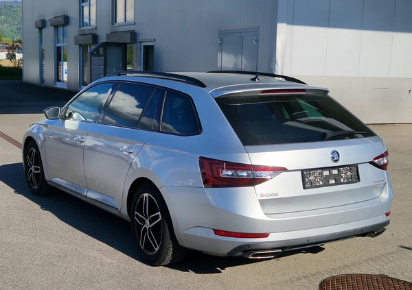 Skoda Superb cena 70000 przebieg: 189106, rok produkcji 2018 z Kcynia małe 301